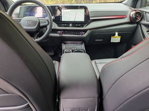 New 2026 Chevrolet Equinox RS w/ Convenience Package III image 26