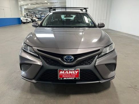 Used 2018 Toyota Camry SE FWD image 8