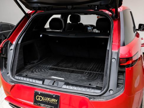 Used 2023 Land Rover Range Rover Sport SE Dynamic image 47