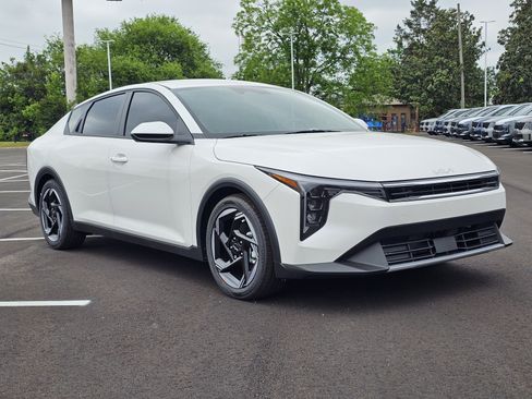New 2026 Kia K4 EX FWD image 5