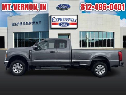 Used 2024 Ford F250 XLT w/ FX4 Off-Road Package AWD/4WD image 14