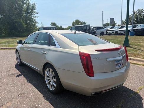 Used 2016 Cadillac XTS Luxury FWD image 3