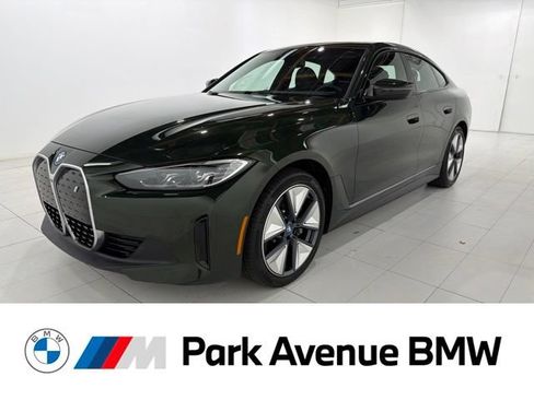 Used 2023 BMW i4 eDrive35 w/ Premium Package RWD image 1