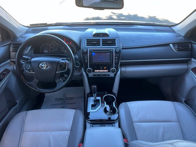 Used 2012 Toyota Camry XLE w/ Leather Pkg FWD image 42