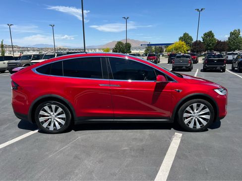 Used 2020 Tesla Model X Performance AWD/4WD image 6