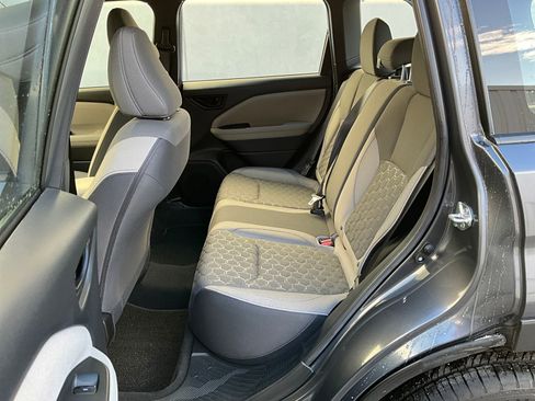 Certified 2025 Subaru Forester image 29