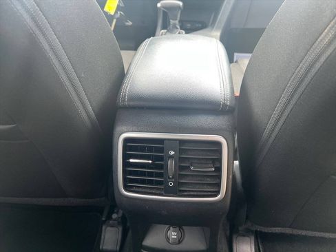 Used 2021 Kia Sportage LX FWD image 14