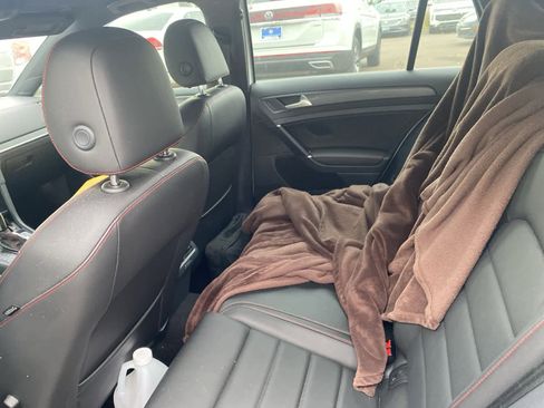 Certified 2021 Volkswagen GTI SE image 7