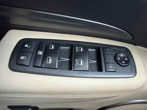 Used 2020 Dodge Durango Citadel w/ Technology Group AWD/4WD image 30