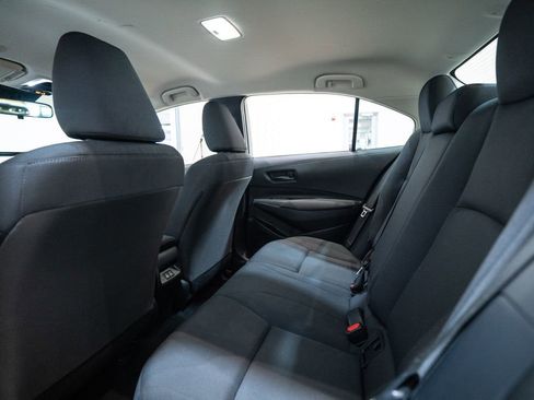 Used 2023 Toyota Corolla LE image 31