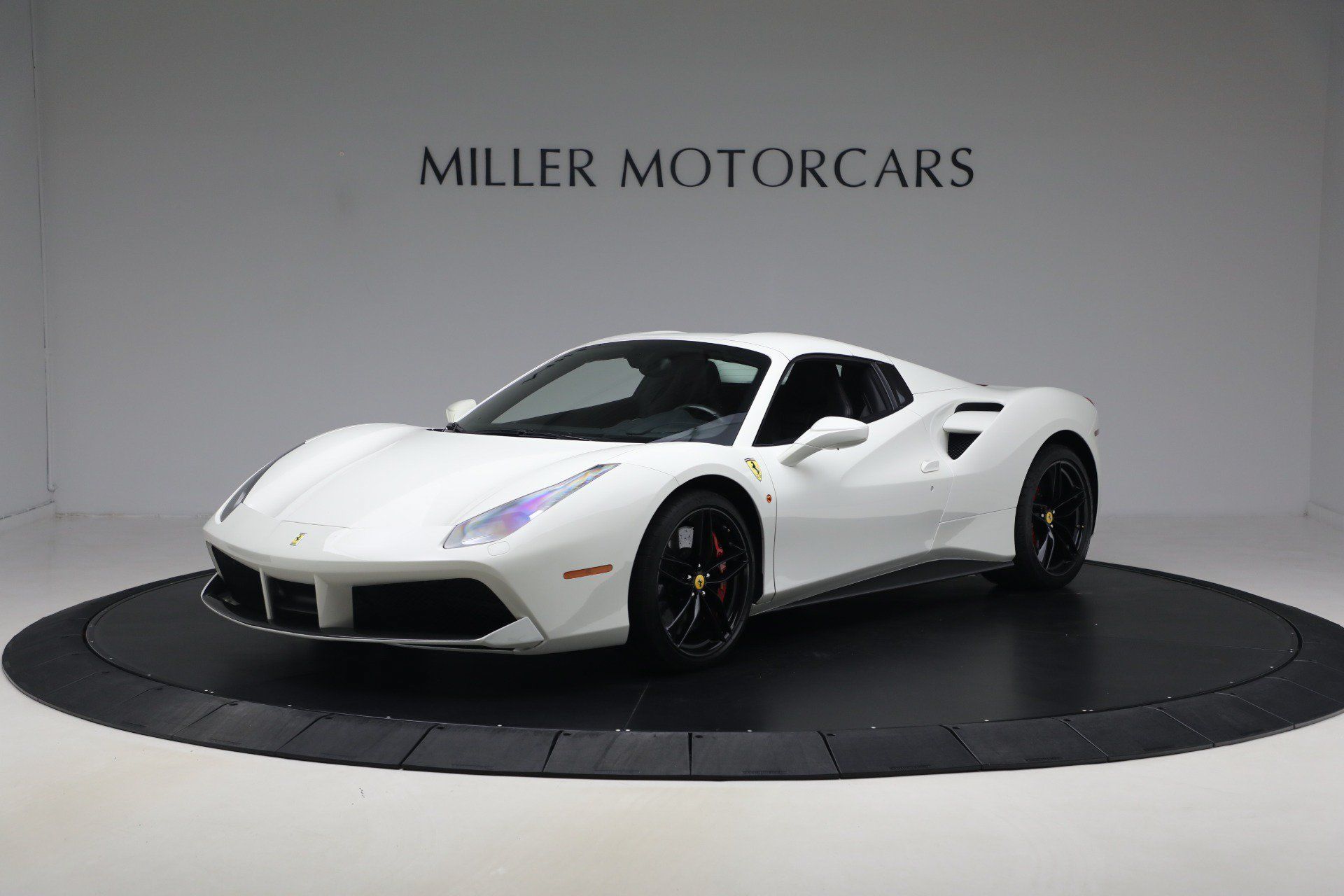 Certified 2016 Ferrari 488 Spider RWD image 23