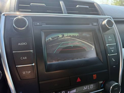 Used 2015 Toyota Camry SE FWD image 42