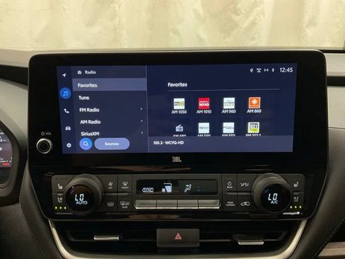 Used 2024 Toyota Grand Highlander AWD image 18