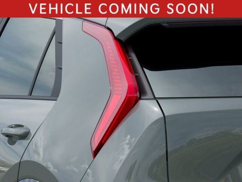 New 2026 Kia Niro Wind image 11