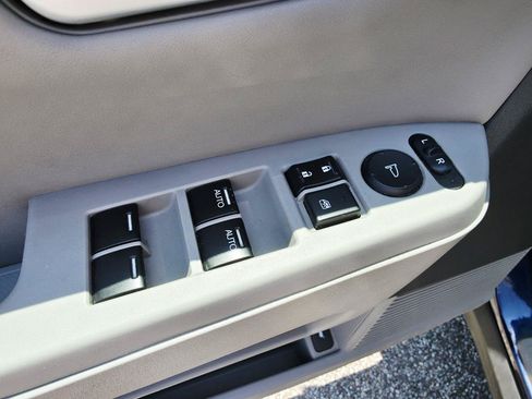 Used 2013 Honda Pilot Touring image 30