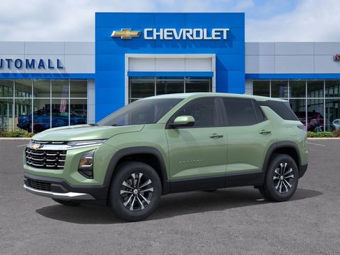 New 2026 Chevrolet Equinox LT image 3