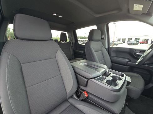 Used 2025 Chevrolet Silverado 1500 Custom Trail Boss AWD/4WD image 22