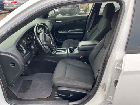 Used 2022 Dodge Charger Police image 11