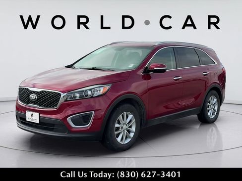 Used 2018 Kia Sorento FWD V6 image 13