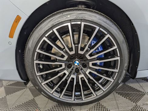 New 2026 BMW 760i xDrive w/ Executive Package AWD/4WD image 10