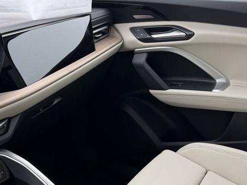 New 2025 Audi Q5 2.0T Premium Plus image 36