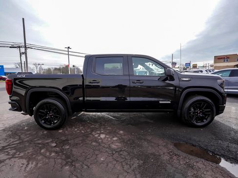 Used 2025 GMC Sierra 1500 Elevation image 53