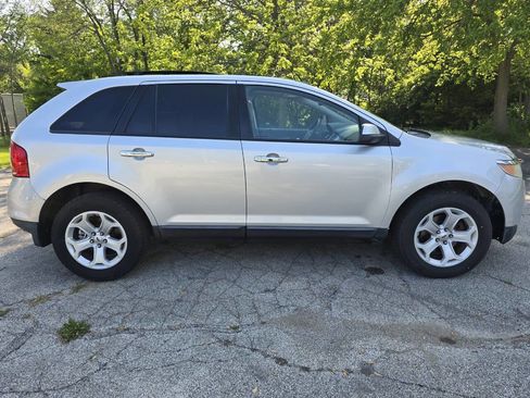 Used 2011 Ford Edge SEL w/ 202A Rapid Spec Order Code image 5