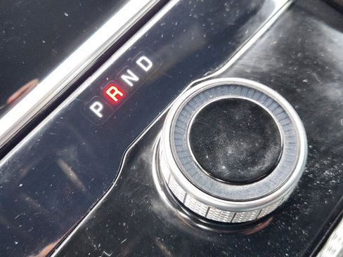 Used 2024 Jeep Grand Cherokee L Altitude image 24