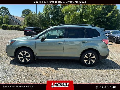 Used 2018 Subaru Forester 2.5i Limited AWD/4WD image 1