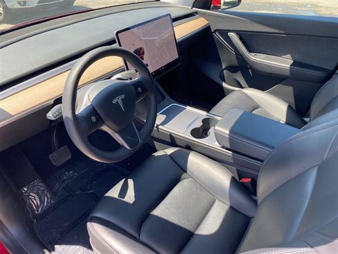 Used 2023 Tesla Model Y Long Range AWD/4WD image 12