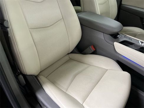 Used 2019 Cadillac XT5 Luxury image 28