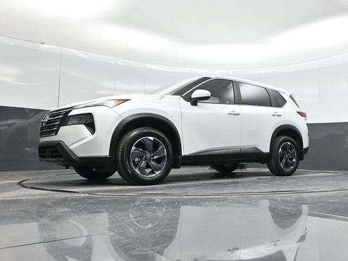 Used 2026 Nissan Rogue SV FWD image 55