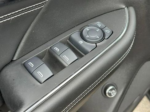 Used 2022 Buick Envision Preferred image 17