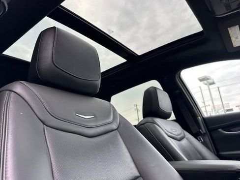 Certified 2023 Cadillac XT5 Premium Luxury image 19