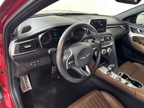 Used 2021 Genesis G70 3.3T RWD image 13