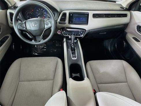 Used 2017 Honda HR-V EX image 24