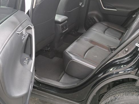 Used 2019 Toyota RAV4 Limited w/ Advanced Technology Package AWD/4WD image 23
