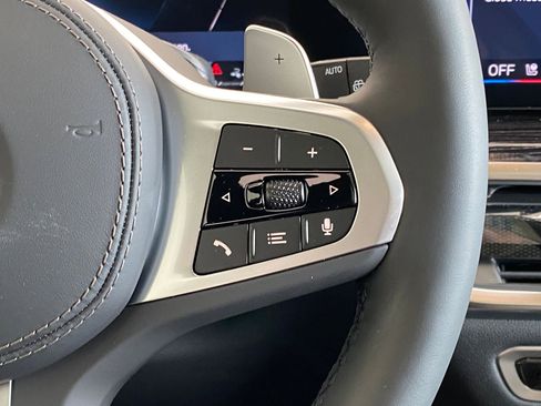 New 2026 BMW X5 xDrive50e w/ Executive Package image 31