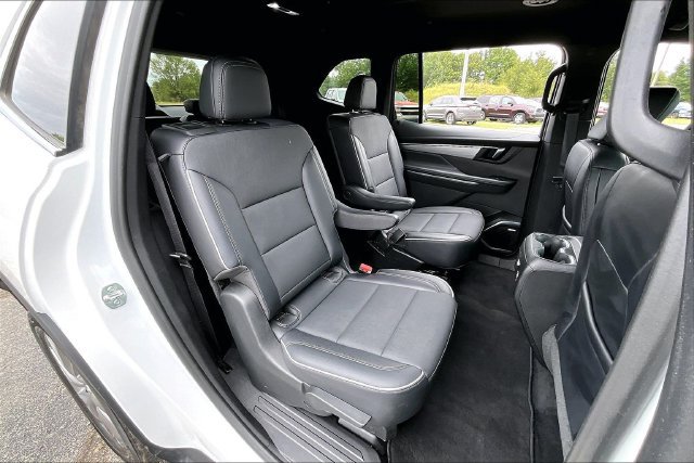Used 2026 Buick Enclave Preferred FWD image 24
