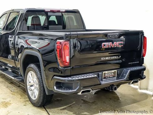 Used 2024 GMC Sierra 1500 Denali w/ Technology Package AWD/4WD image 5