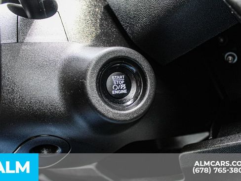 Used 2025 RAM ProMaster 2500 w/ Convenience Group FWD image 28