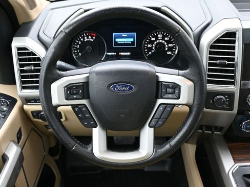 Used 2015 Ford F150 Lariat w/ Equipment Group 501A Mid AWD/4WD image 15