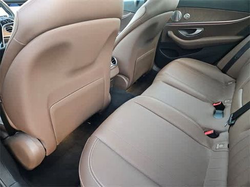 Used 2022 Mercedes-Benz E 350 Sedan image 22