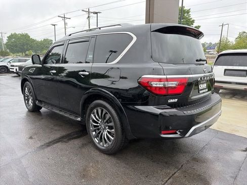 Used 2023 Nissan Armada Platinum w/ Captain's Chairs Package AWD/4WD image 5