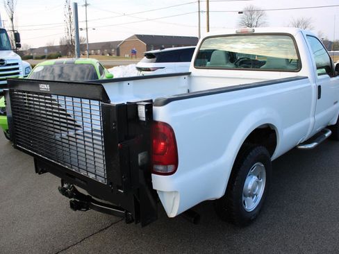 Used 2006 Ford F350 XL image 6
