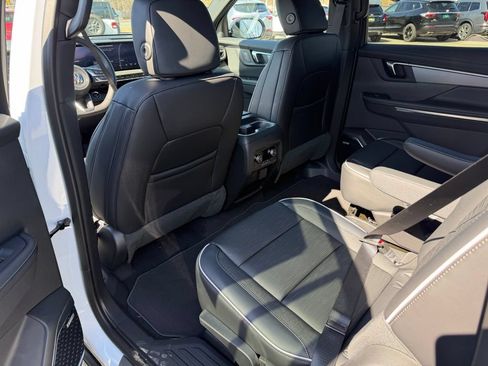 New 2026 Buick Enclave Sport Touring w/ Power Package AWD/4WD image 13