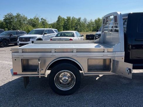 Used 2024 RAM 4500 Tradesman w/ Convenience Group AWD/4WD image 4