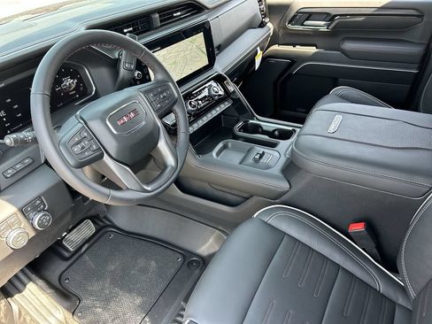 New 2026 GMC Sierra 2500 AT4X AWD/4WD image 10