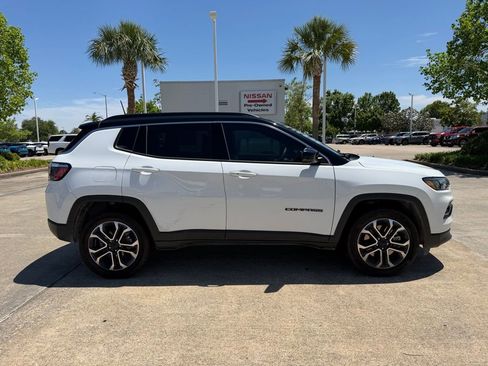 Used 2023 Jeep Compass Limited AWD/4WD image 6