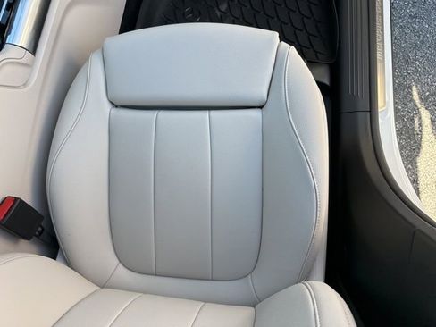 New 2026 Mercedes-Benz GLA 250 4MATIC image 35